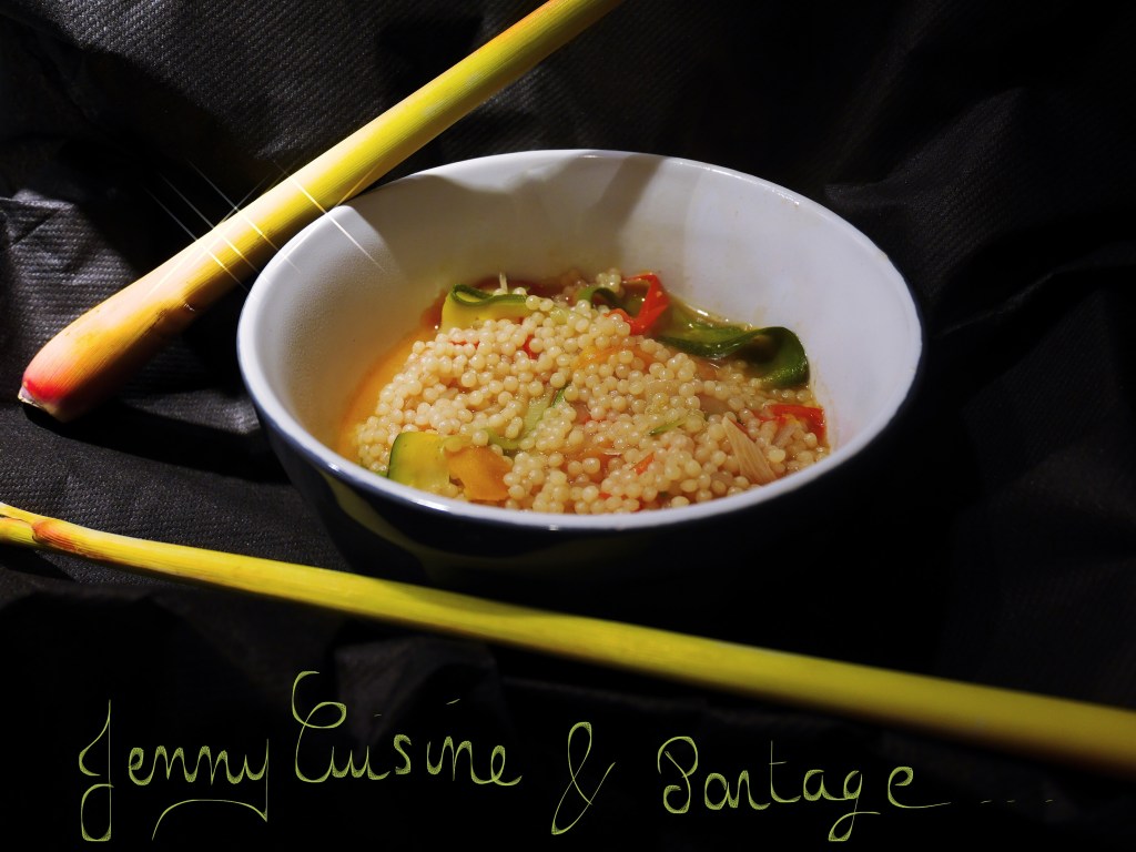 Perles (pâtes) en bouillon de légumes épicés 4&nbsp;personnes